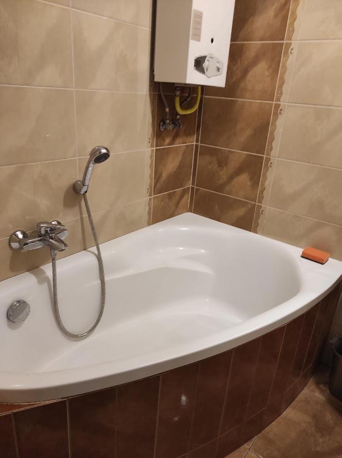 Ferienwohnung Apartament Strozowska Sanok Exterior foto